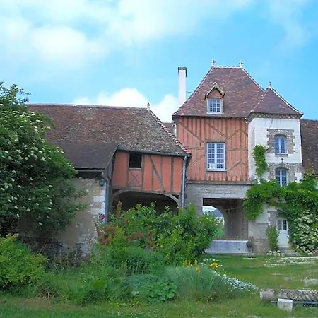 Chateau Des Roises