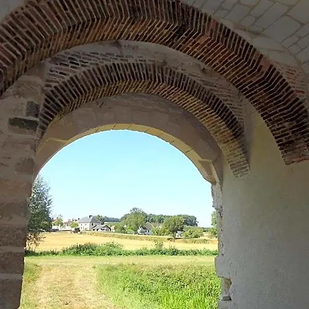 Chateau Des Roises 3*